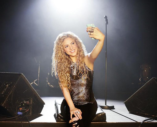 selfie shakira