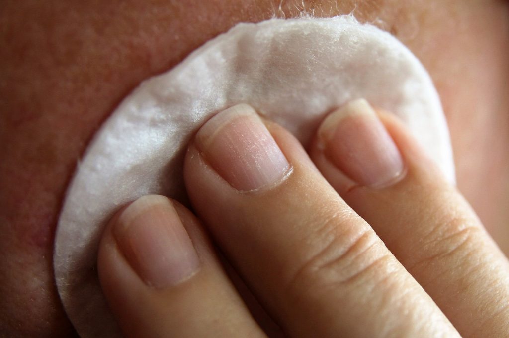 Aprende cómo debes cuidar tu piel en invierno.